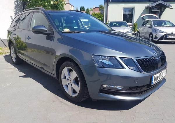 Skoda Octavia cena 34800 przebieg: 197000, rok produkcji 2018 z Grodzisk Mazowiecki małe 254